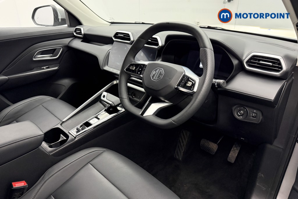 Mg Motor Uk ZS Trophy Automatic Petrol-Electric Hybrid SUV - Stock Number (1616859) - 6th supplementary image