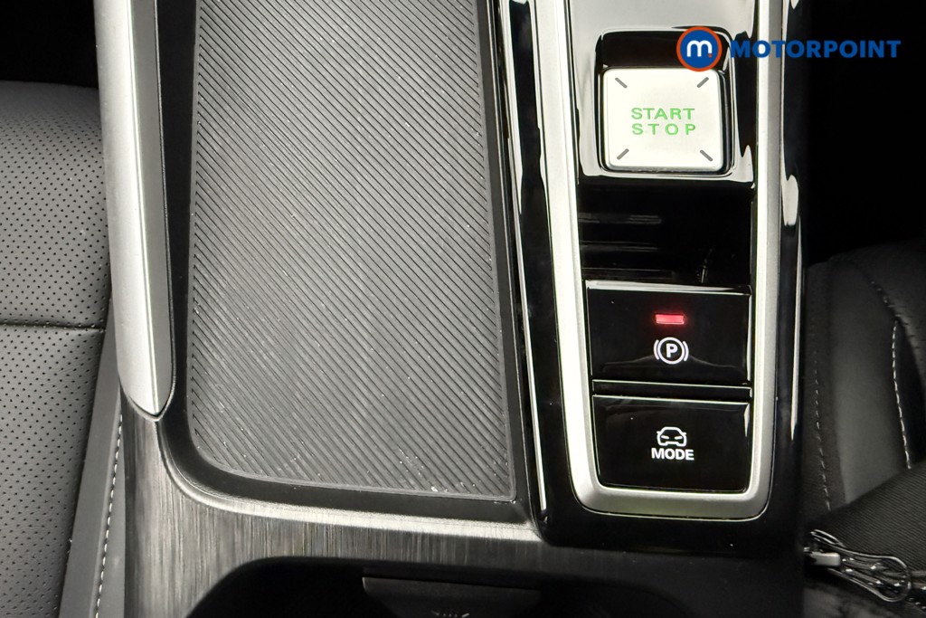 Mg Motor Uk ZS Trophy Automatic Petrol-Electric Hybrid SUV - Stock Number (1616859) - 16th supplementary image