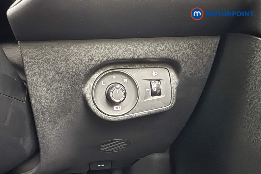 Mg Motor Uk ZS Trophy Automatic Petrol-Electric Hybrid SUV - Stock Number (1616859) - 18th supplementary image