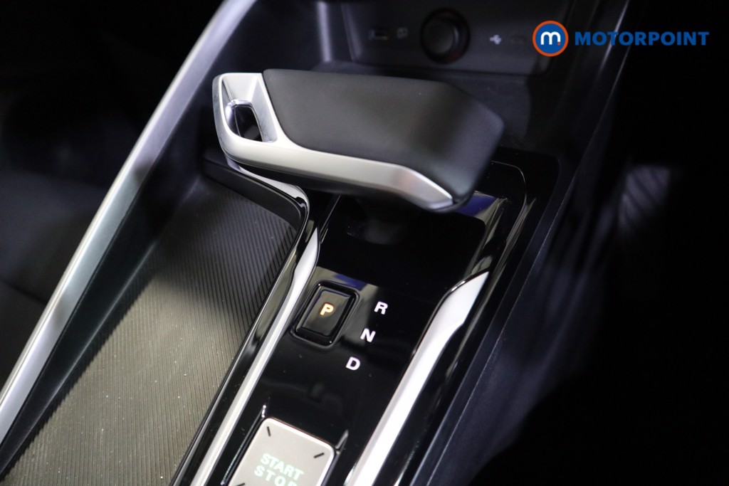 Mg Motor Uk ZS Trophy Automatic Petrol-Electric Hybrid SUV - Stock Number (1616861) - 9th supplementary image