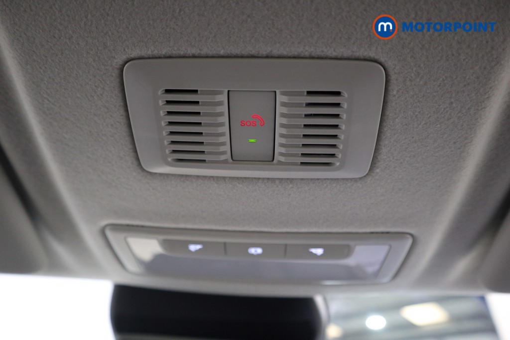 Mg Motor Uk ZS Trophy Automatic Petrol-Electric Hybrid SUV - Stock Number (1616861) - 10th supplementary image