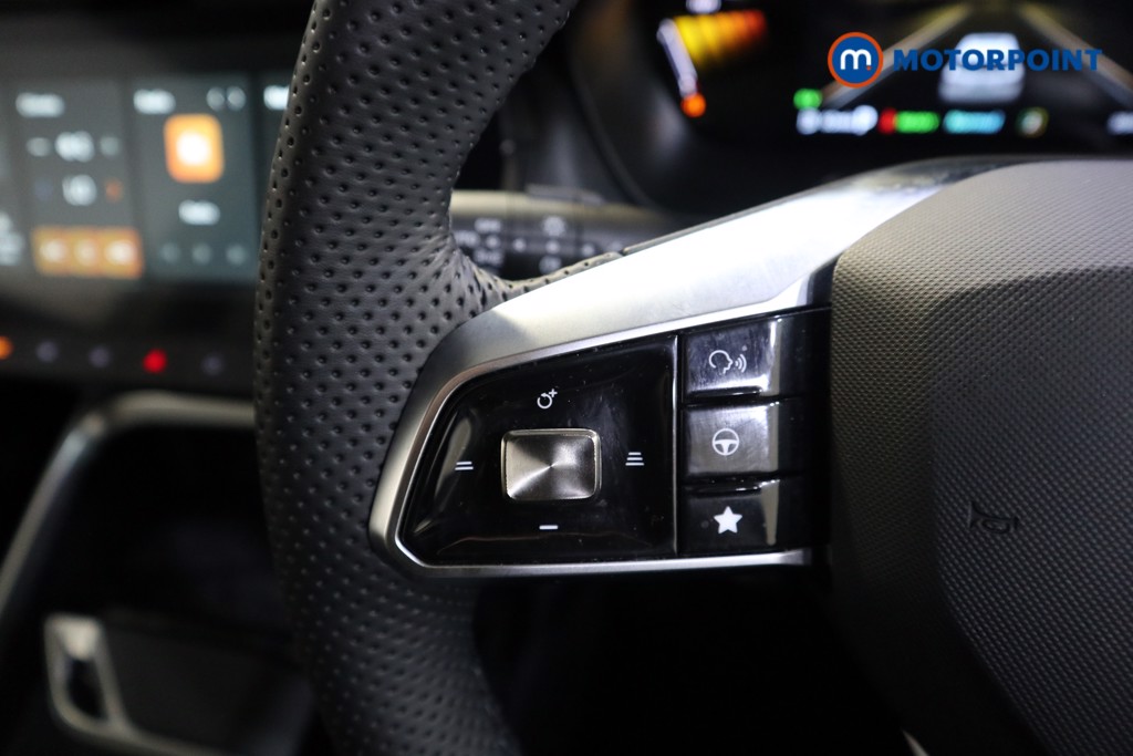 Mg Motor Uk ZS Trophy Automatic Petrol-Electric Hybrid SUV - Stock Number (1616866) - 3rd supplementary image