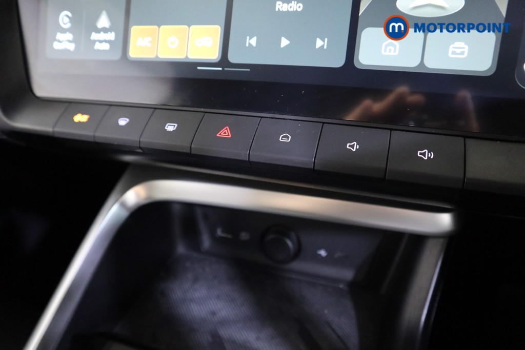 Mg Motor Uk ZS Trophy Automatic Petrol-Electric Hybrid SUV - Stock Number (1616866) - 8th supplementary image