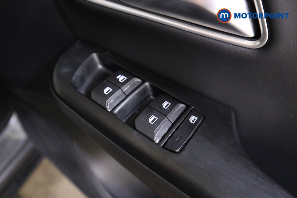 Mg Motor Uk ZS Trophy Automatic Petrol-Electric Hybrid SUV - Stock Number (1616866) - 16th supplementary image