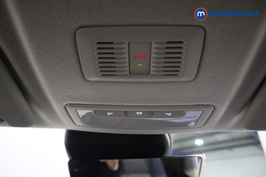 Mg Motor Uk ZS Trophy Automatic Petrol-Electric Hybrid SUV - Stock Number (1616903) - 11th supplementary image