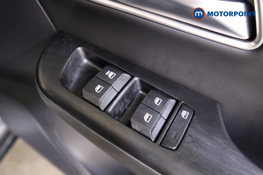 Mg Motor Uk ZS Trophy Automatic Petrol-Electric Hybrid SUV - Stock Number (1616903) - 14th supplementary image