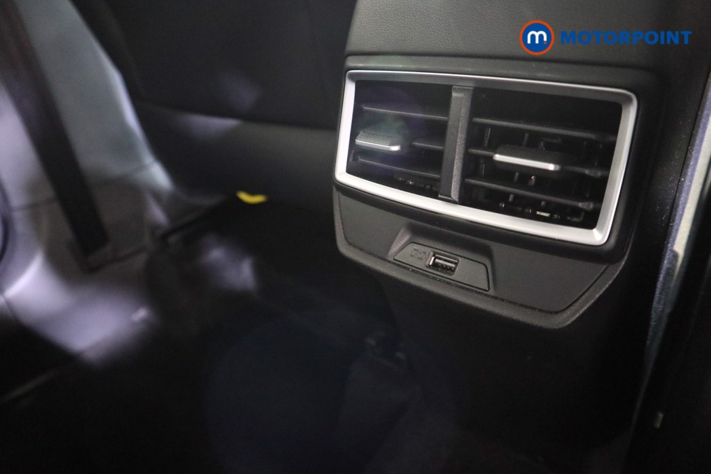 Mg Motor Uk ZS Trophy Automatic Petrol-Electric Hybrid SUV - Stock Number (1616903) - 19th supplementary image