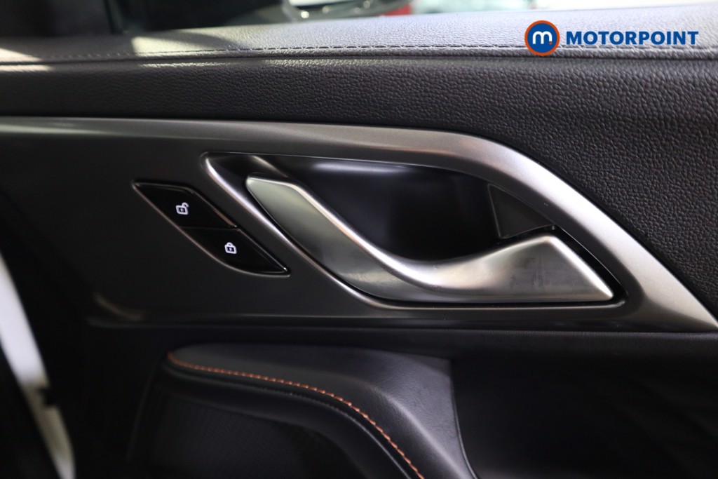 Mg Motor Uk HS Trophy Automatic Petrol-Electric Hybrid SUV - Stock Number (1616912) - 13th supplementary image