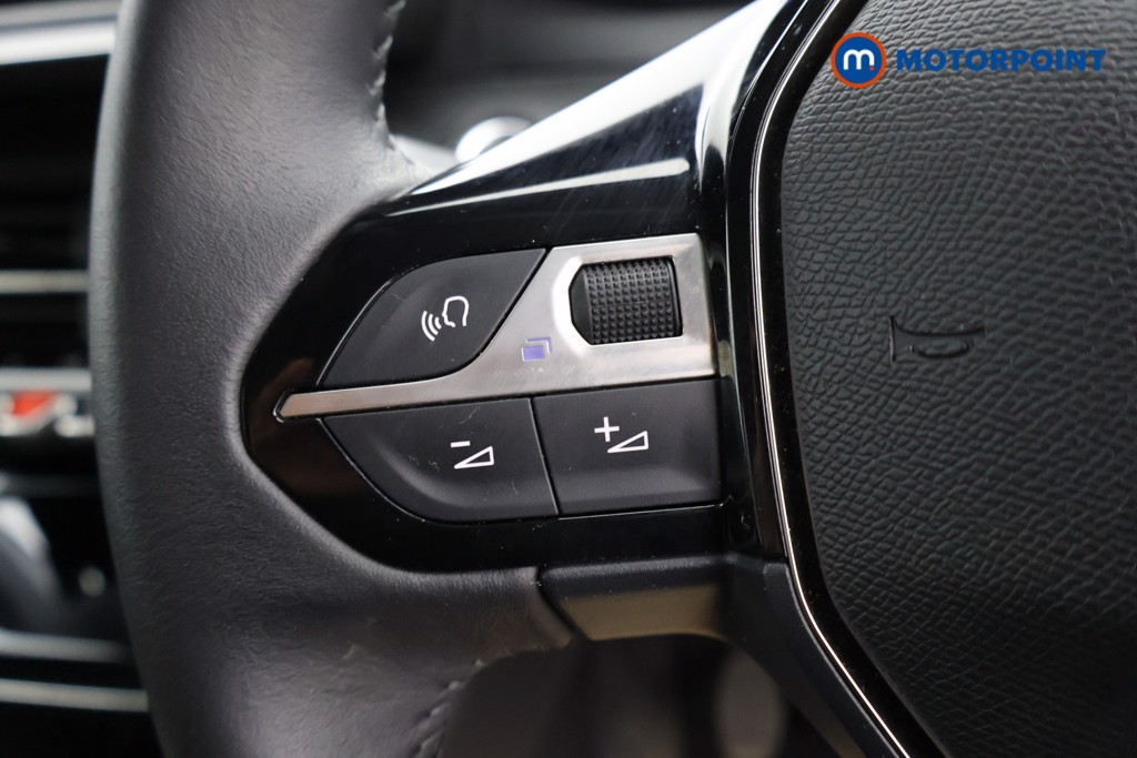 Peugeot 208 Allure Manual Petrol Hatchback - Stock Number (1616964) - 7th supplementary image