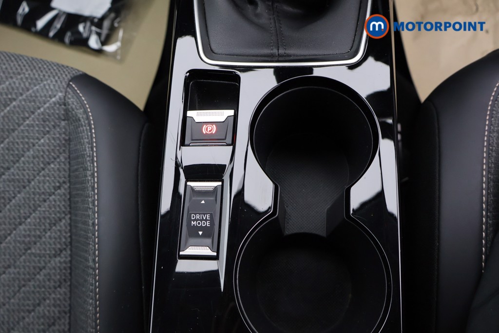 Peugeot 208 Allure Manual Petrol Hatchback - Stock Number (1616964) - 18th supplementary image