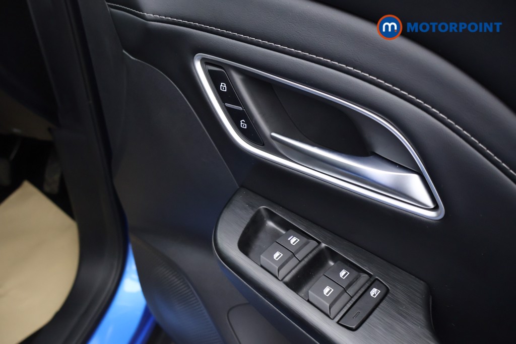 Mg Motor Uk ZS Trophy Automatic Petrol-Electric Hybrid SUV - Stock Number (1617040) - 20th supplementary image