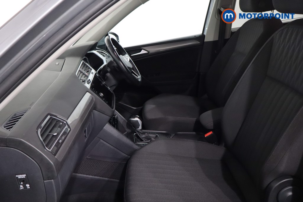 Volkswagen Tiguan Allspace Life Automatic Petrol SUV - Stock Number (1617053) - 4th supplementary image