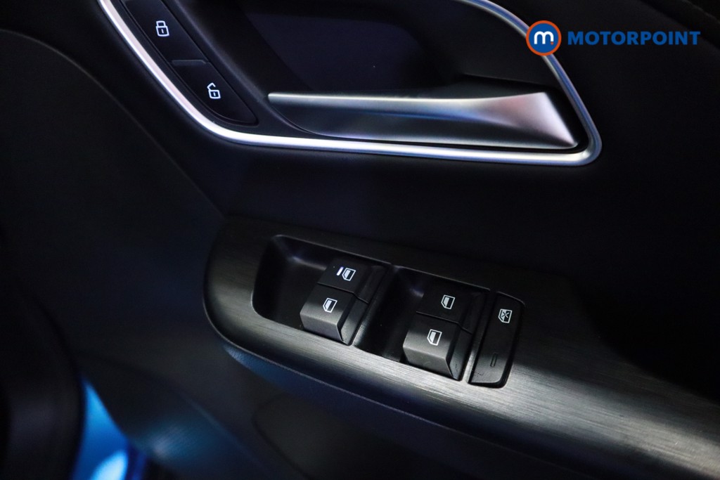 Mg Motor Uk ZS Trophy Automatic Petrol-Electric Hybrid SUV - Stock Number (1617085) - 3rd supplementary image