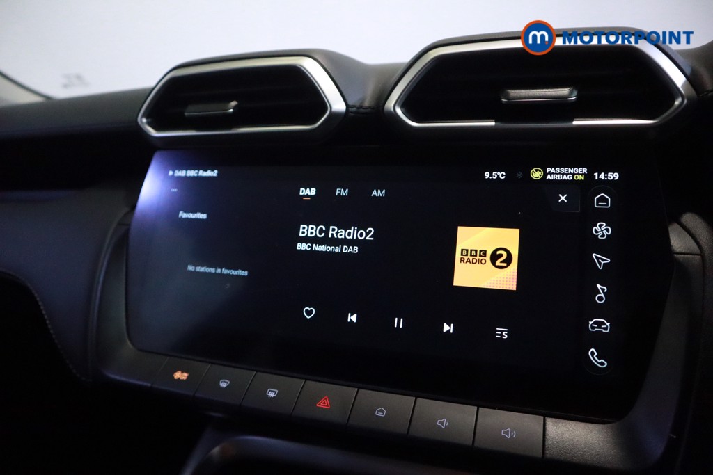 Mg Motor Uk ZS Trophy Automatic Petrol-Electric Hybrid SUV - Stock Number (1617085) - 13th supplementary image