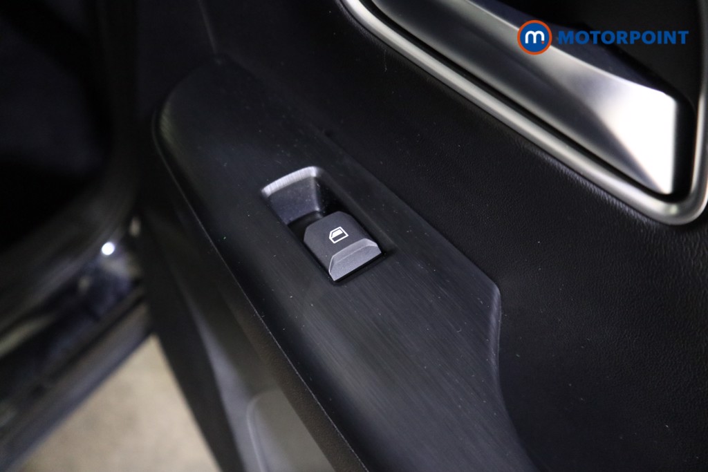 Mg Motor Uk ZS Trophy Automatic Petrol-Electric Hybrid SUV - Stock Number (1617172) - 22nd supplementary image