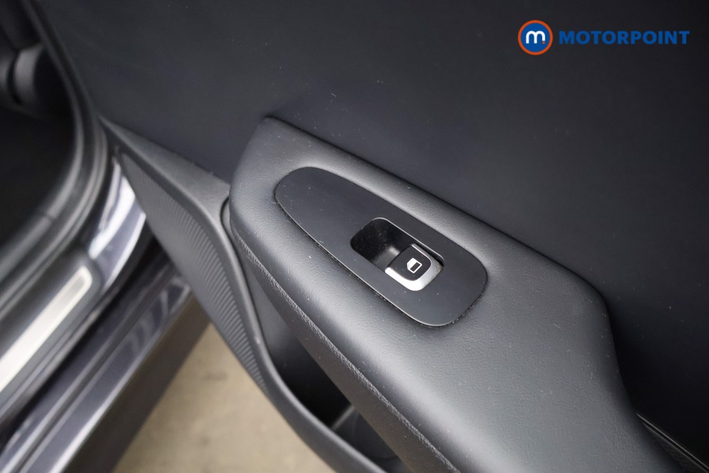 KIA Stinger Gt-Line Automatic Petrol Hatchback - Stock Number (1617286) - 28th supplementary image