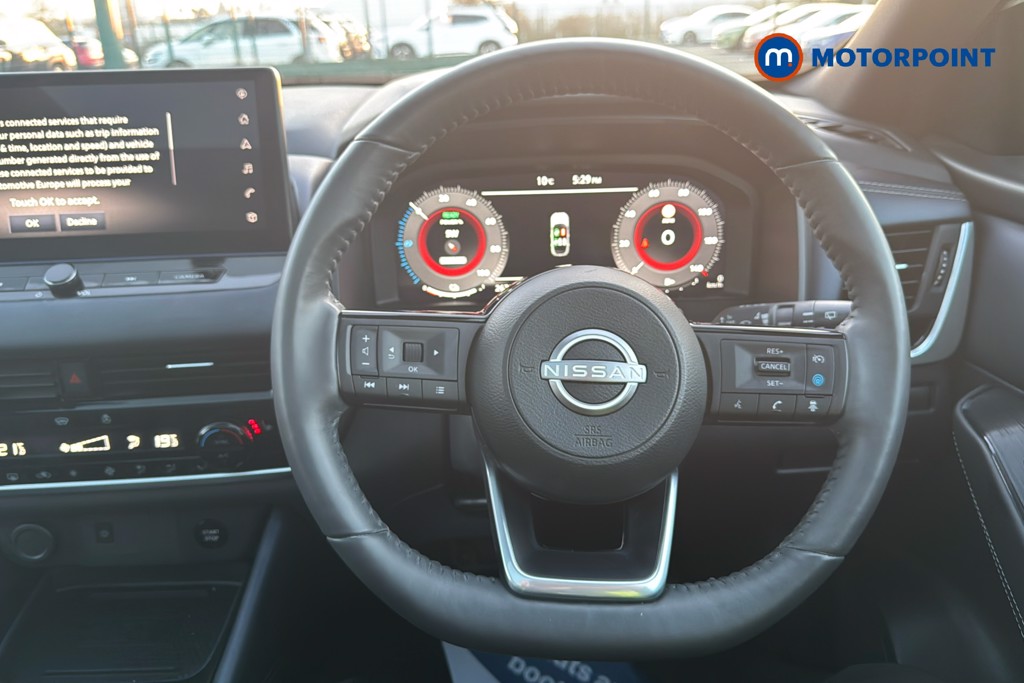 Nissan Qashqai Tekna Automatic Petrol-Electric Hybrid SUV - Stock Number (1617387) - 2nd supplementary image