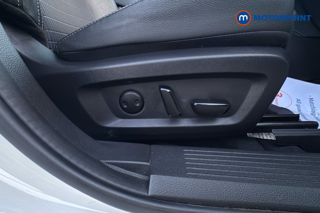 Nissan Qashqai Tekna Automatic Petrol-Electric Hybrid SUV - Stock Number (1617387) - 25th supplementary image