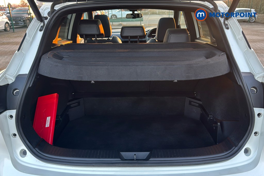 Nissan Qashqai Tekna Automatic Petrol-Electric Hybrid SUV - Stock Number (1617387) - 33rd supplementary image