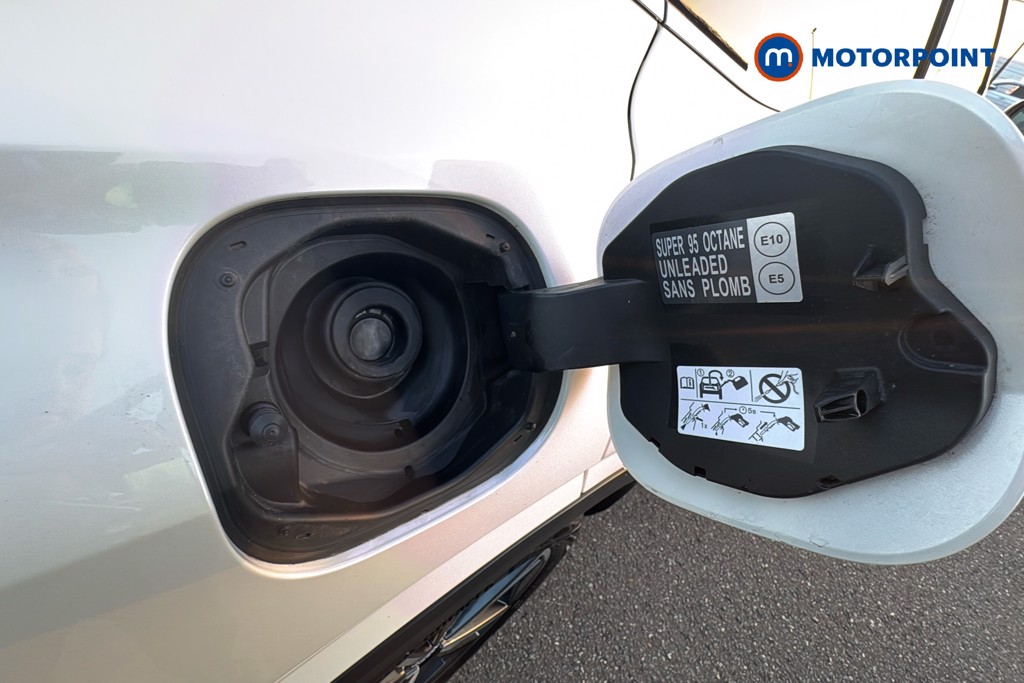 Nissan Qashqai Tekna Automatic Petrol-Electric Hybrid SUV - Stock Number (1617387) - 41st supplementary image