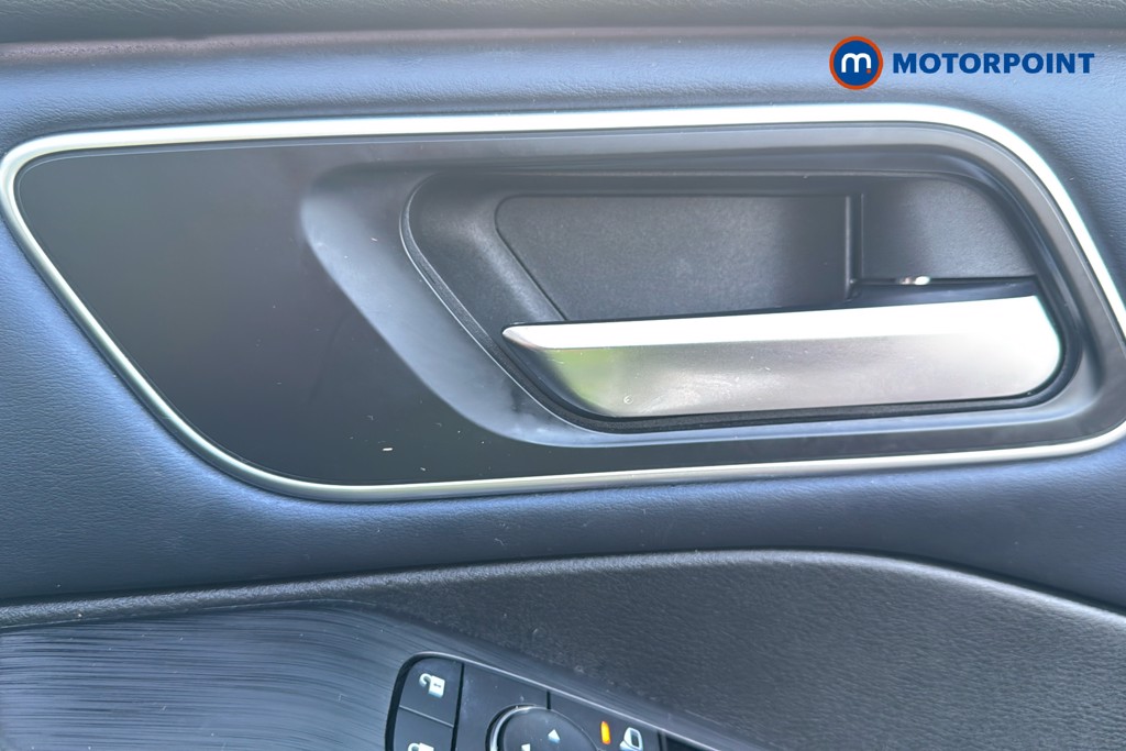 Nissan Qashqai Tekna Automatic Petrol-Electric Hybrid SUV - Stock Number (1617387) - 42nd supplementary image