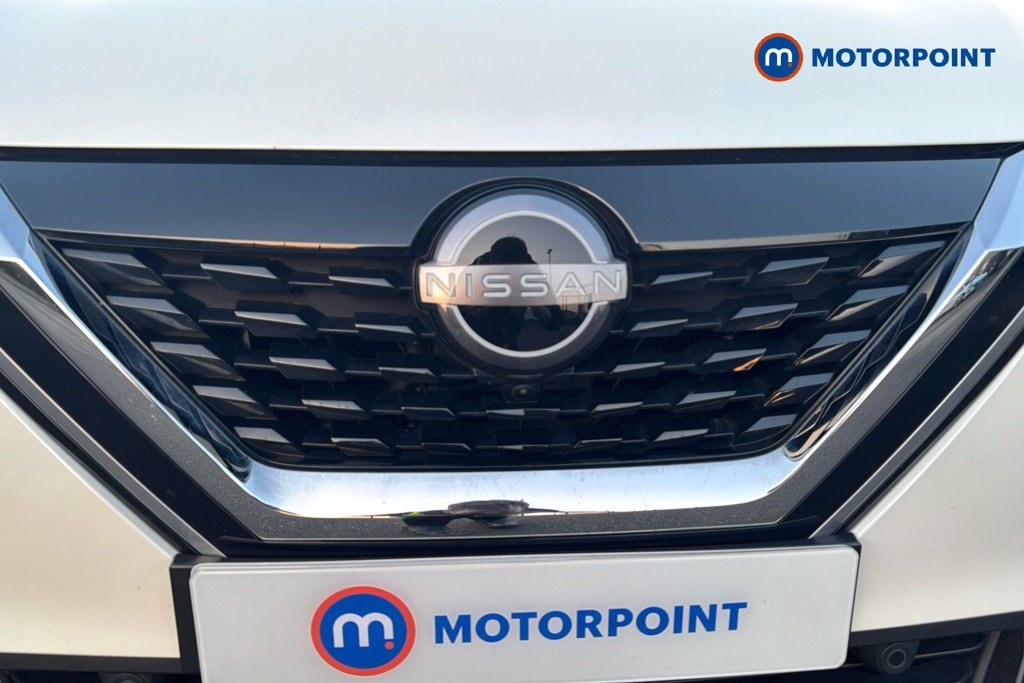 Nissan Qashqai Tekna Automatic Petrol-Electric Hybrid SUV - Stock Number (1617387) - 45th supplementary image