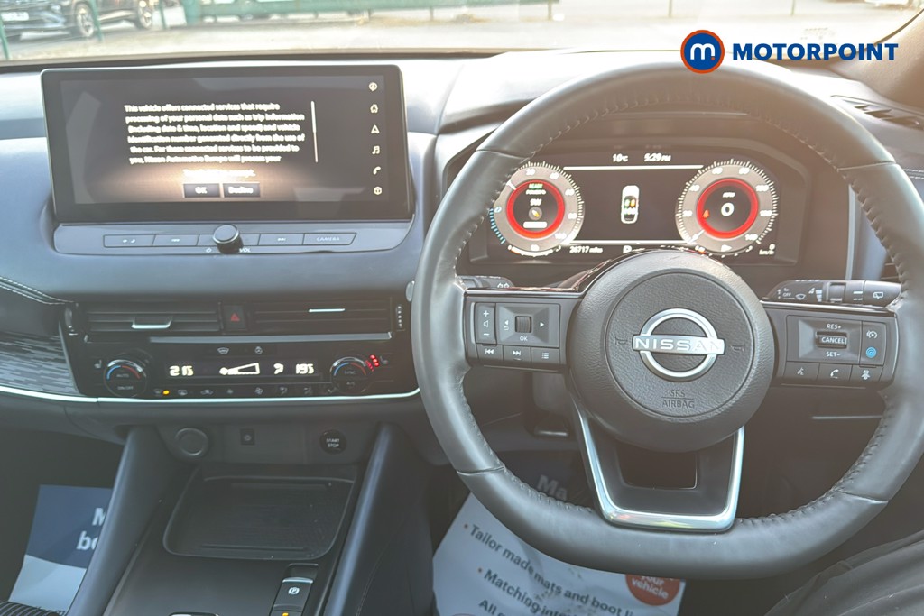 Nissan Qashqai Tekna Automatic Petrol-Electric Hybrid SUV - Stock Number (1617387) - 1st supplementary image