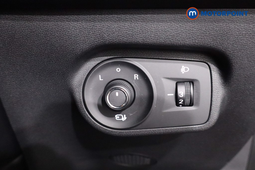 Mg Motor Uk ZS Trophy Automatic Petrol-Electric Hybrid SUV - Stock Number (1617548) - 16th supplementary image