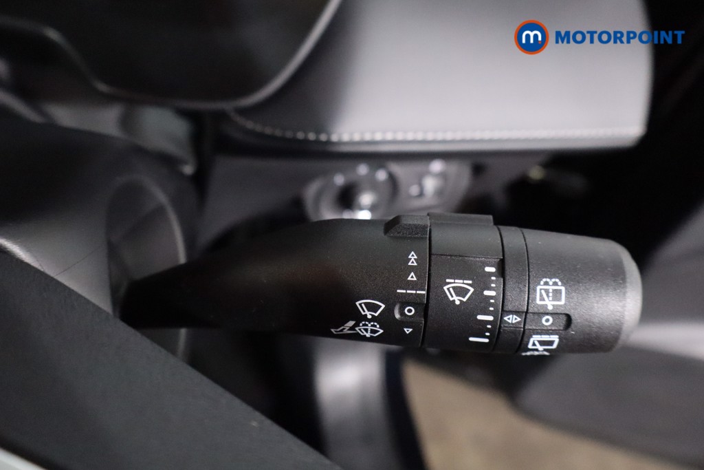 Mg Motor Uk ZS Trophy Automatic Petrol-Electric Hybrid SUV - Stock Number (1617548) - 17th supplementary image