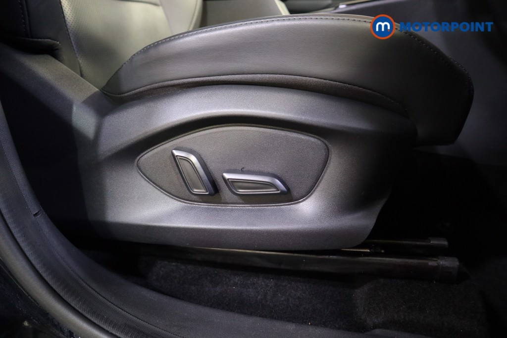 Mg Motor Uk ZS Trophy Automatic Petrol-Electric Hybrid SUV - Stock Number (1617560) - 15th supplementary image