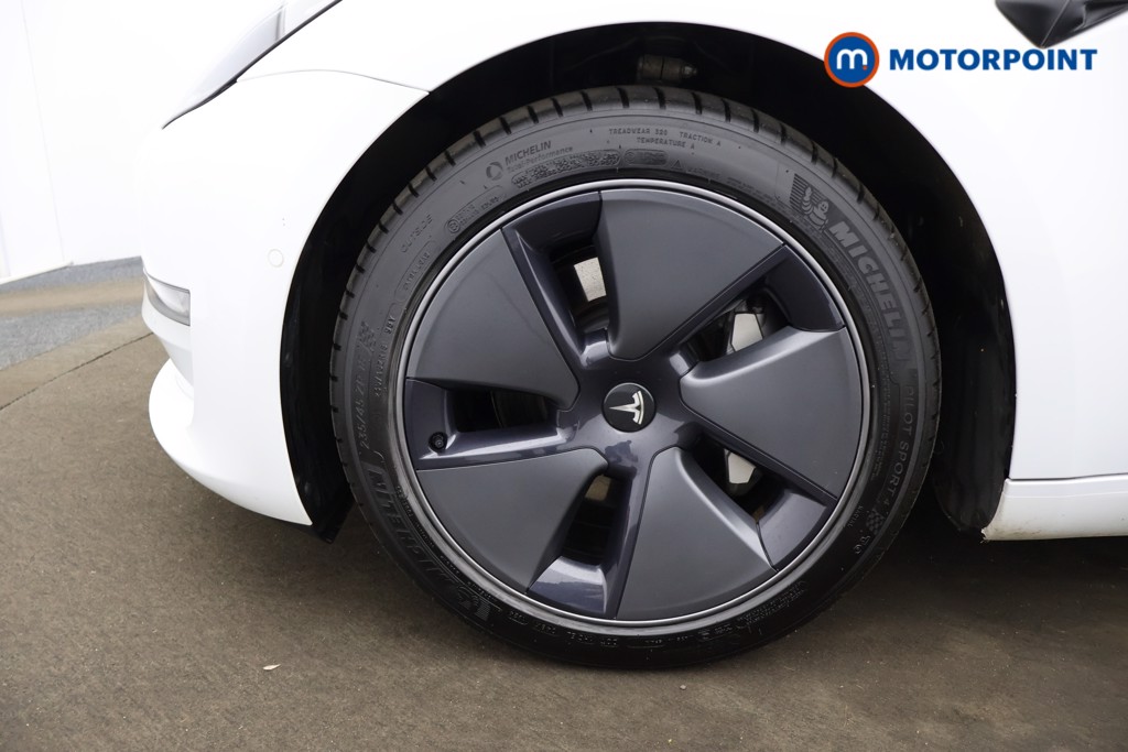 Tesla Model 3 Long Range Automatic Electric Saloon - Stock Number (1617611) - 4th supplementary image