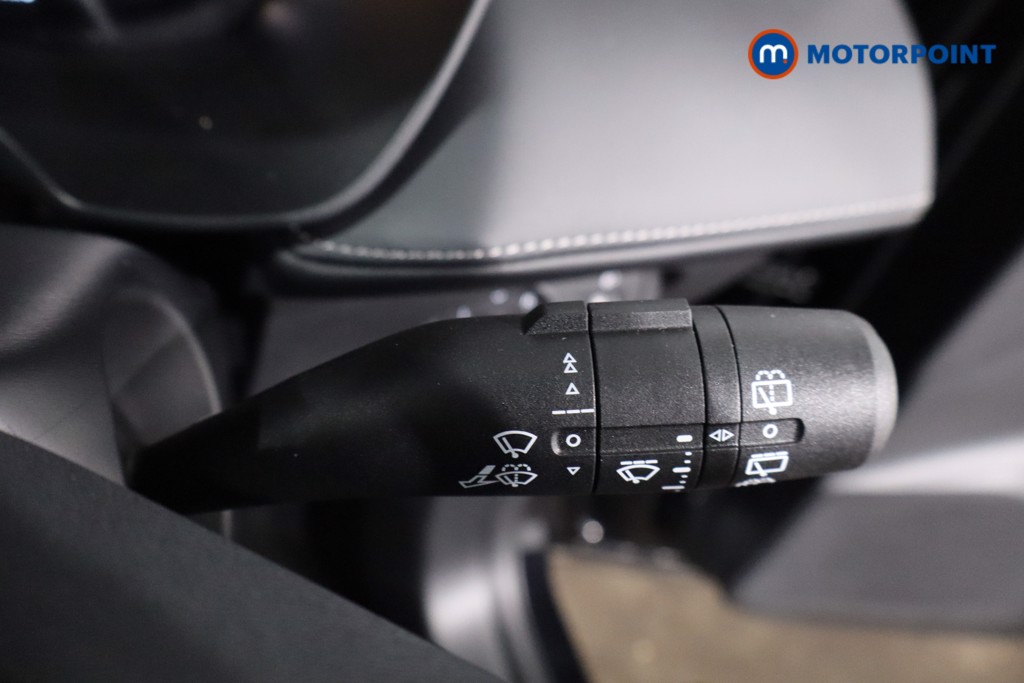 Mg Motor Uk ZS Trophy Automatic Petrol-Electric Hybrid SUV - Stock Number (1617679) - 15th supplementary image