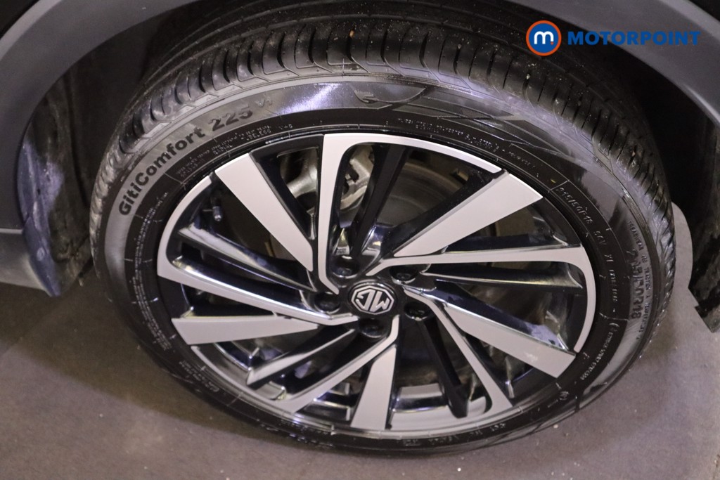 Mg Motor Uk ZS Trophy Automatic Petrol-Electric Hybrid SUV - Stock Number (1617689) - 9th supplementary image