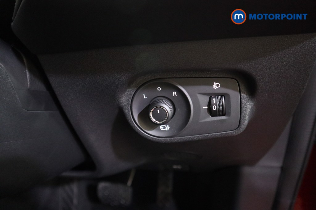 Mg Motor Uk ZS Trophy Automatic Petrol-Electric Hybrid SUV - Stock Number (1617803) - 14th supplementary image