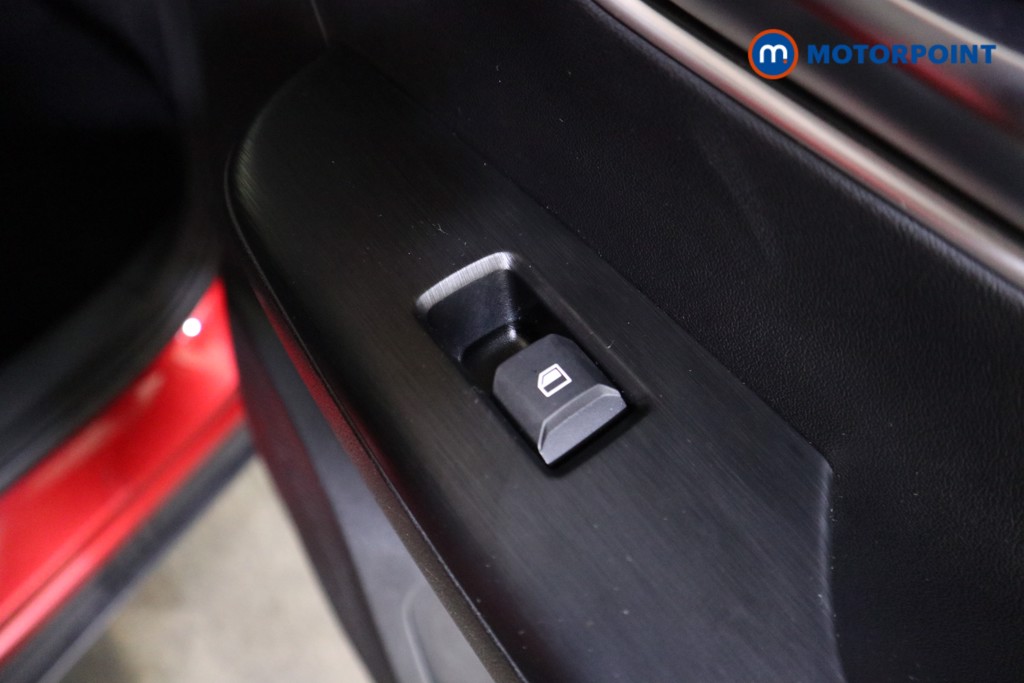 Mg Motor Uk ZS Trophy Automatic Petrol-Electric Hybrid SUV - Stock Number (1617803) - 22nd supplementary image