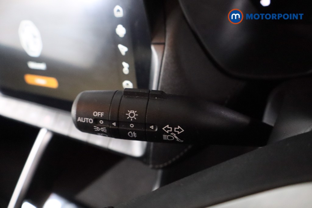 Mg Motor Uk ZS Trophy Automatic Petrol-Electric Hybrid SUV - Stock Number (1617829) - 14th supplementary image