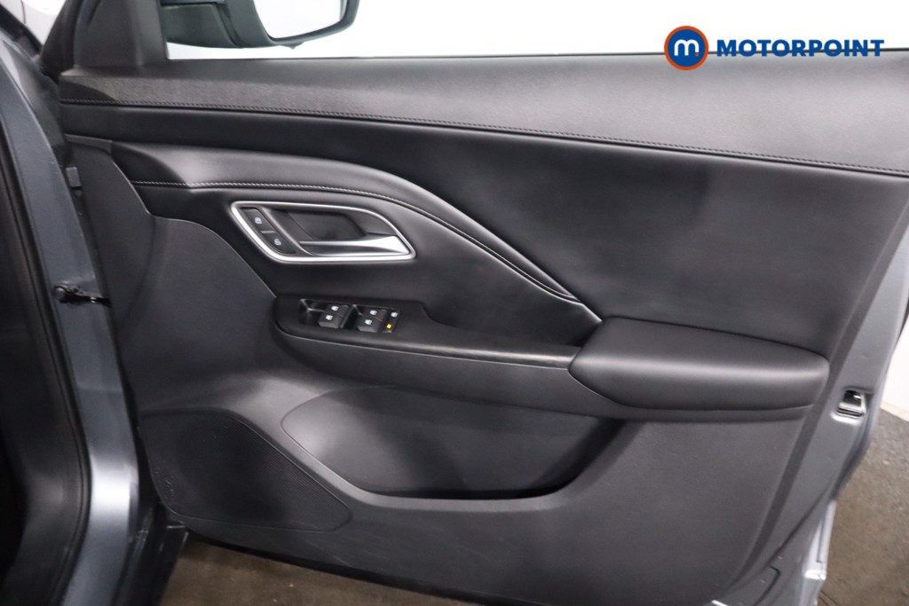 Mg Motor Uk ZS Trophy Automatic Petrol-Electric Hybrid SUV - Stock Number (1617858) - 24th supplementary image