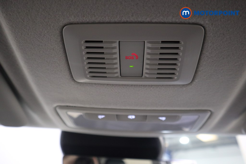 Mg Motor Uk ZS Trophy Automatic Petrol-Electric Hybrid SUV - Stock Number (1617869) - 10th supplementary image