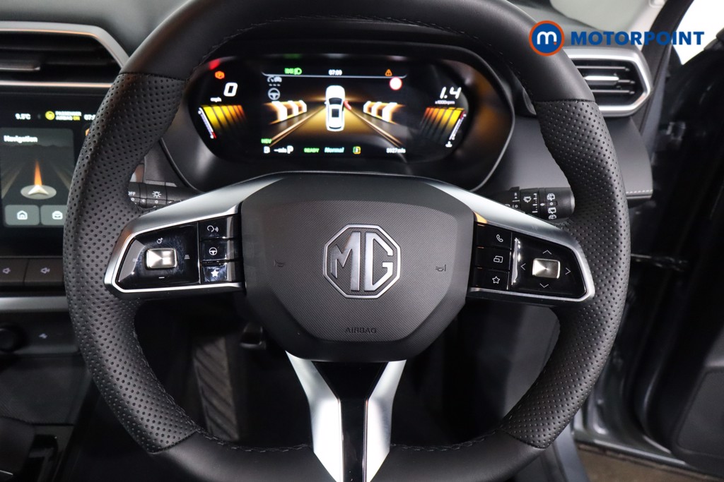 Mg Motor Uk ZS Trophy Automatic Petrol-Electric Hybrid SUV - Stock Number (1617909) - 6th supplementary image