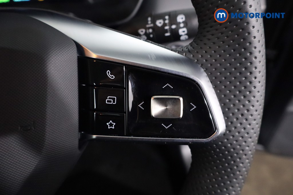 Mg Motor Uk ZS Trophy Automatic Petrol-Electric Hybrid SUV - Stock Number (1617909) - 8th supplementary image