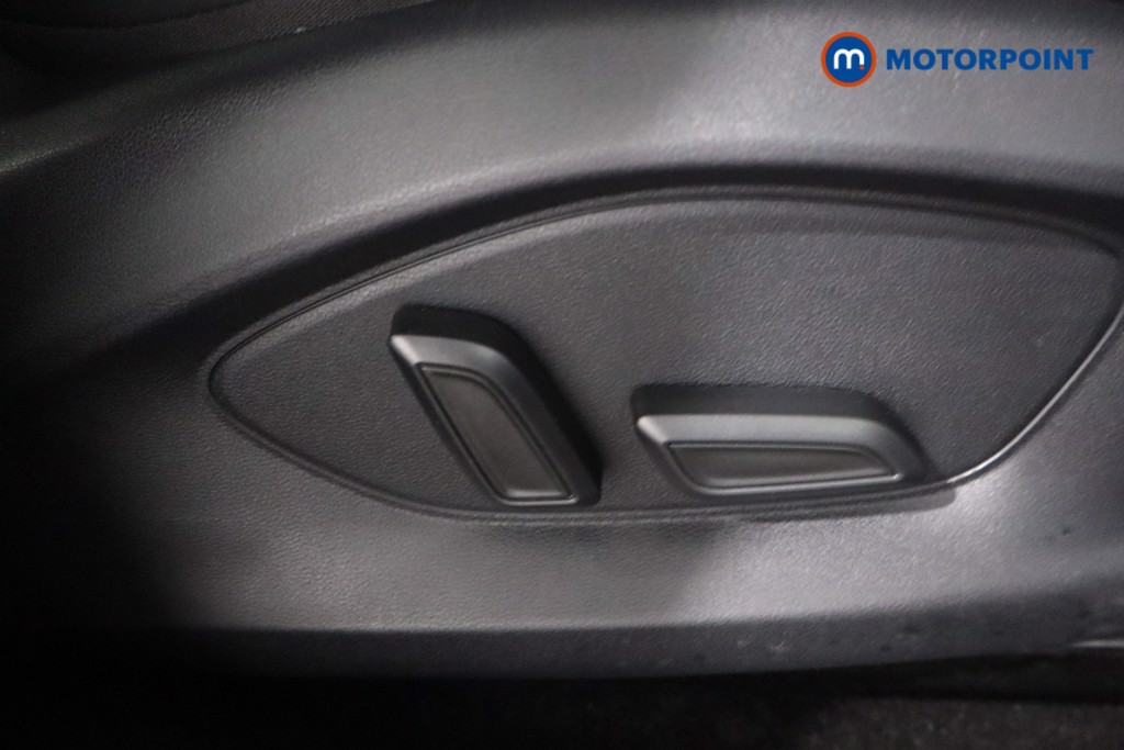 Mg Motor Uk ZS Trophy Automatic Petrol-Electric Hybrid SUV - Stock Number (1617909) - 23rd supplementary image