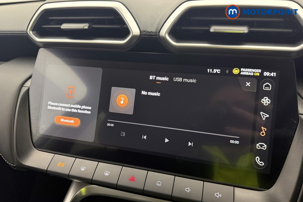 Mg Motor Uk ZS Trophy Automatic Petrol-Electric Hybrid SUV - Stock Number (1617916) - 3rd supplementary image