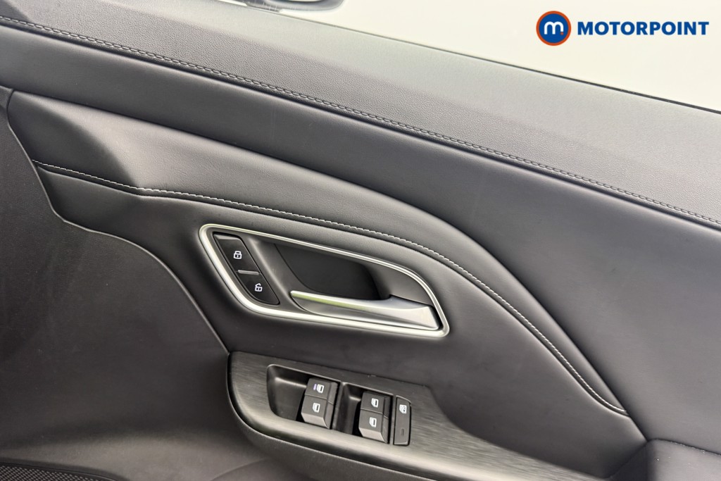 Mg Motor Uk ZS Trophy Automatic Petrol-Electric Hybrid SUV - Stock Number (1617916) - 10th supplementary image