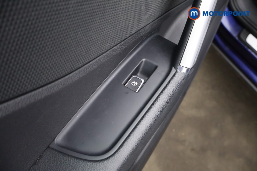 Audi Q2 S Line Automatic Petrol SUV - Stock Number (1617952) - 34th supplementary image