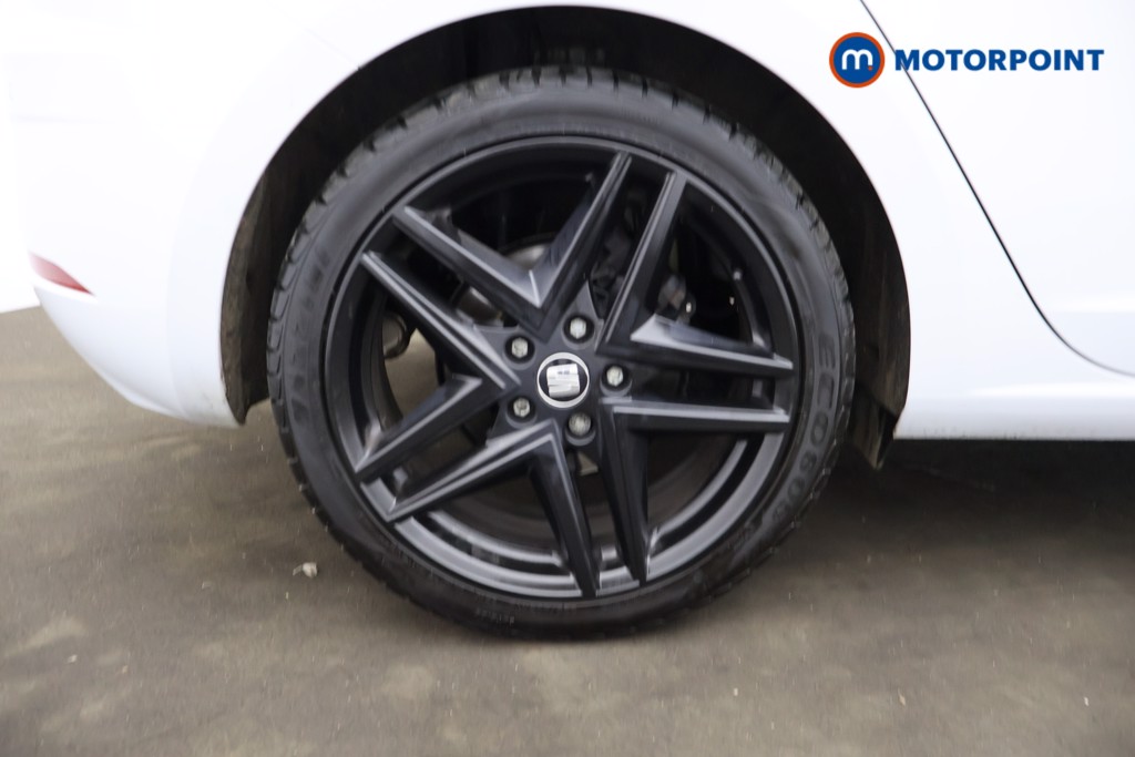 Seat Leon Fr Black Edition Automatic Petrol Hatchback - Stock Number (1617980) - 2nd supplementary image