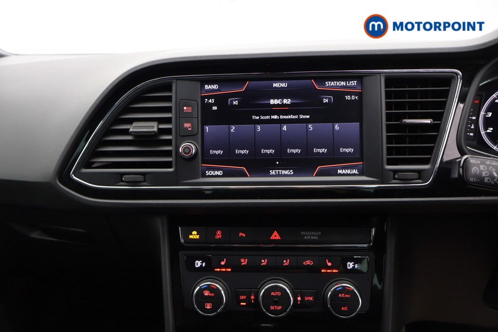 Seat Leon Fr Black Edition Automatic Petrol Hatchback - Stock Number (1617980) - 14th supplementary image