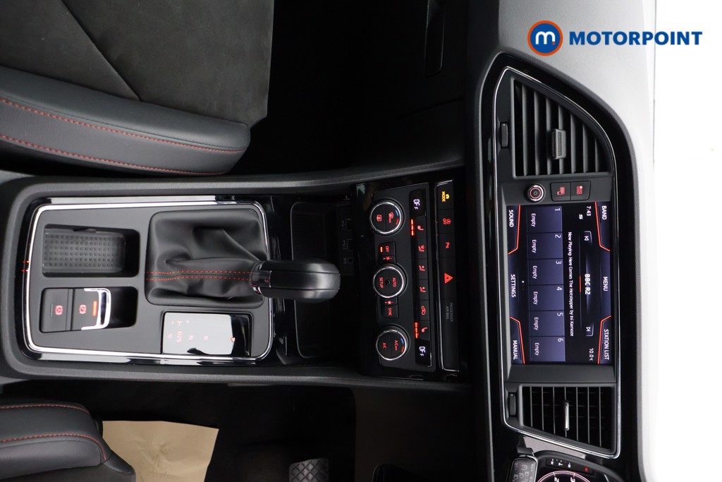 Seat Leon Fr Black Edition Automatic Petrol Hatchback - Stock Number (1617980) - 21st supplementary image