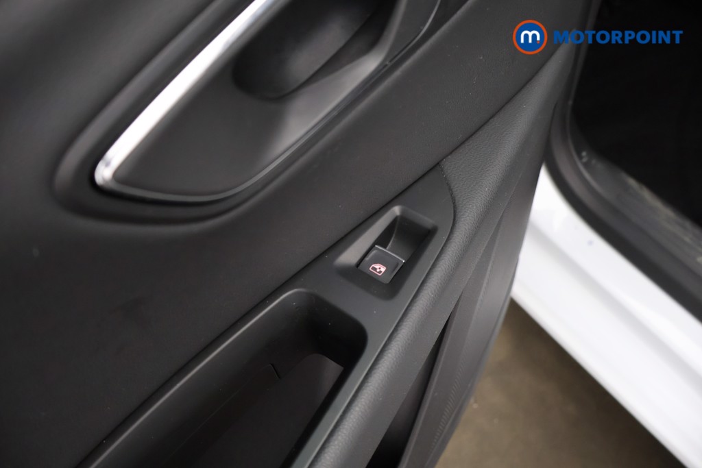 Seat Leon Fr Black Edition Automatic Petrol Hatchback - Stock Number (1617980) - 33rd supplementary image