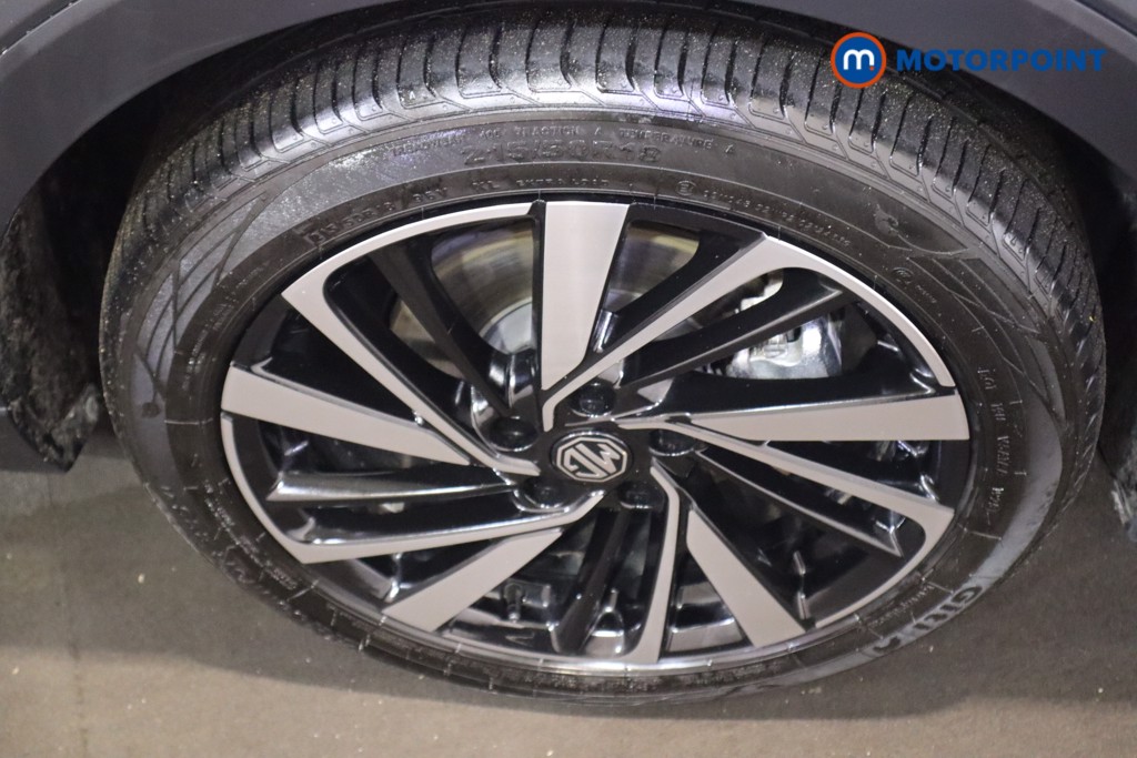 Mg Motor Uk ZS Trophy Automatic Petrol-Electric Hybrid SUV - Stock Number (1617990) - 11th supplementary image