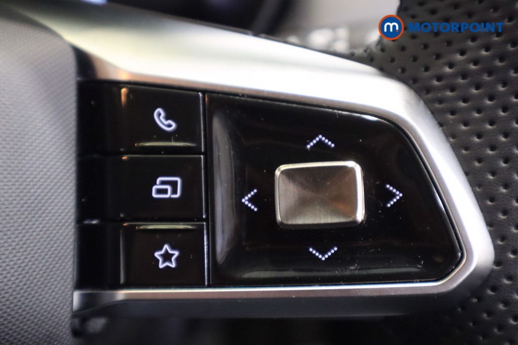 Mg Motor Uk ZS Trophy Automatic Petrol-Electric Hybrid SUV - Stock Number (1617990) - 18th supplementary image